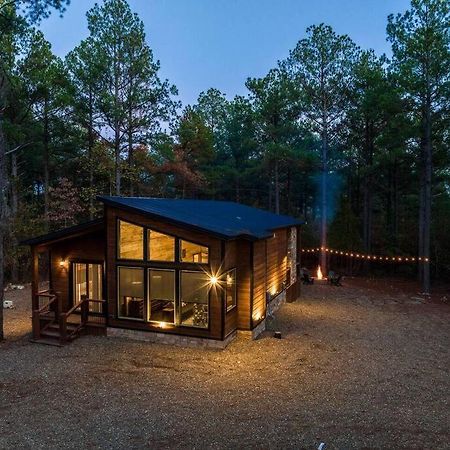 The Blaylock Cabin, 2 King, Hot Tub, Pet Friendly! Broken Bow Exterior photo